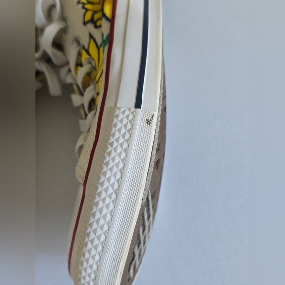 Converse Chuck Taylor All Star Custim Sunflowers M7652 Men's 8 WM 10 Sneakers - Picture 5 of 11